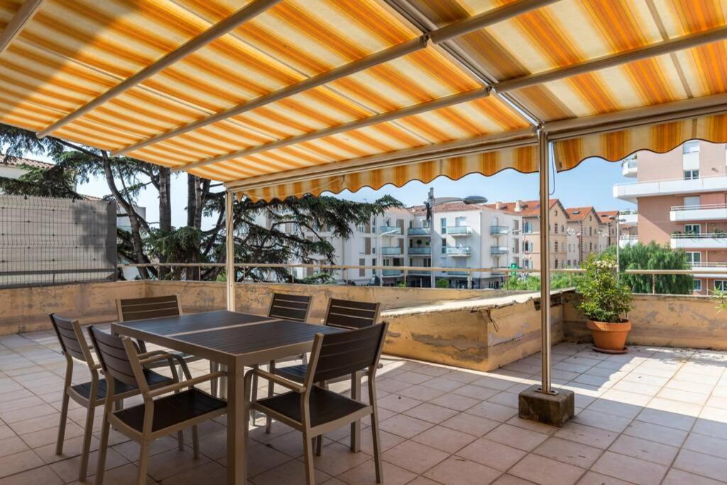 Appartement Grande Terrasse A Cote Monaco & Plage Saint-Antoine  Exteriér fotografie